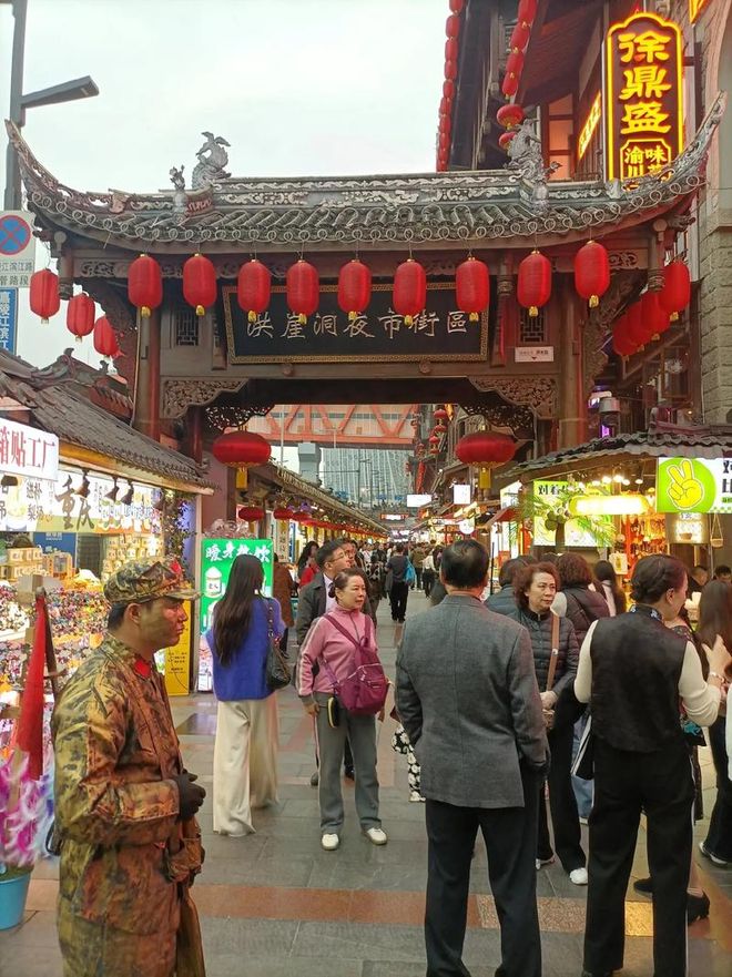 庆不踩雷：五日景点美食全攻略PG电子麻将